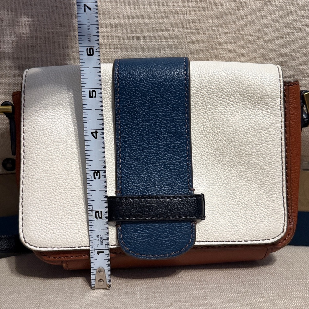 Fossil “Mandy” Small Leather Crossbody Bag - Picture 15 of 16